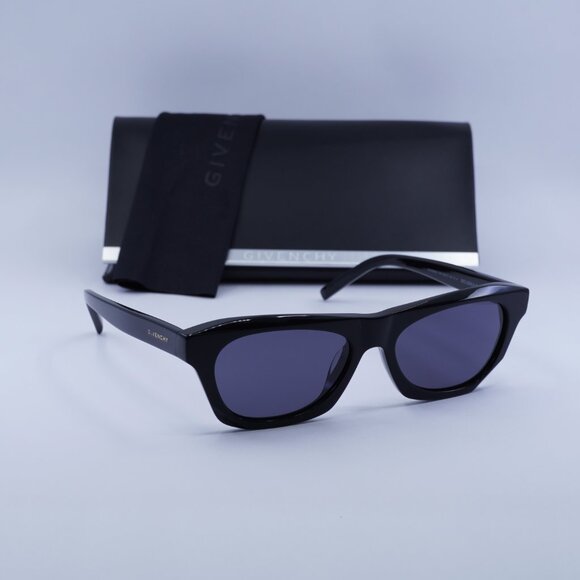 Final Price! Givenchy GV40026U 01A Black/Grey Sunglasses - Picture 4 of 10